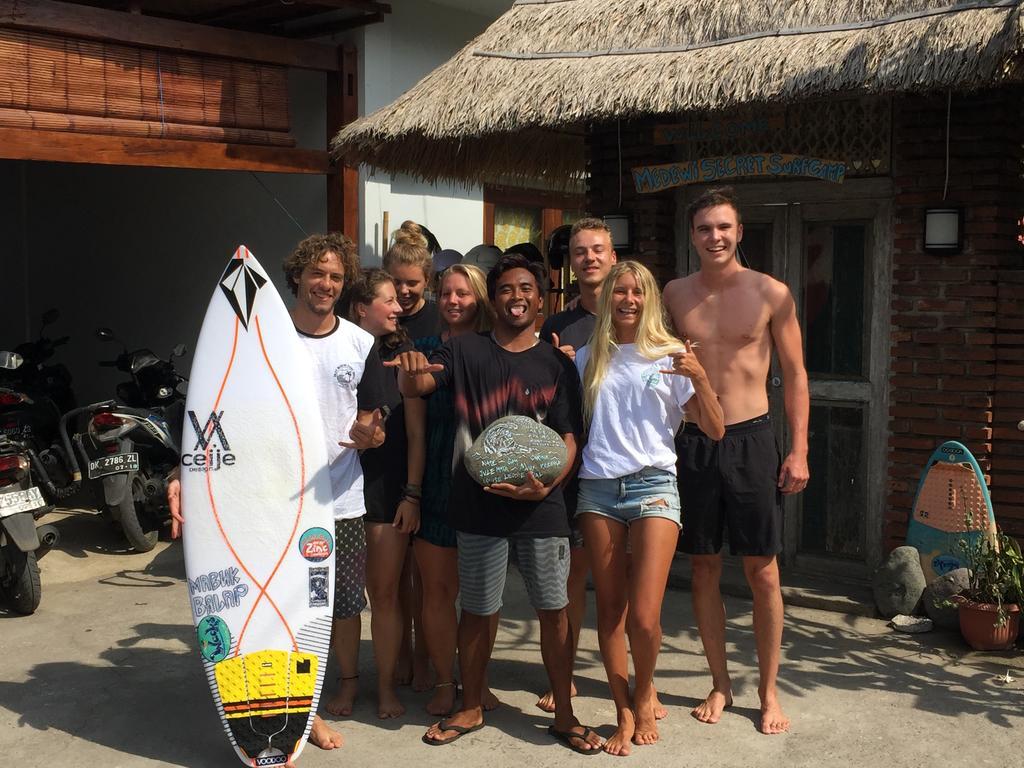 Hotel Medewi Secret Surfcamp Pulukan Exterior foto